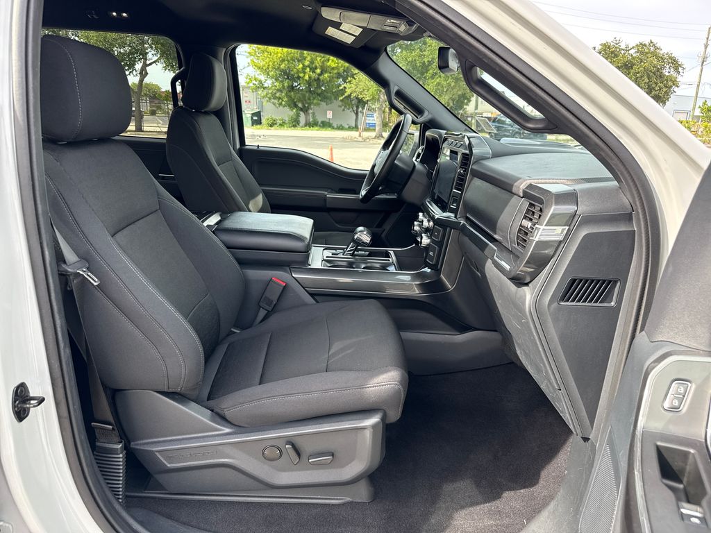 Certified Used 2023 White Ford XLT image 28