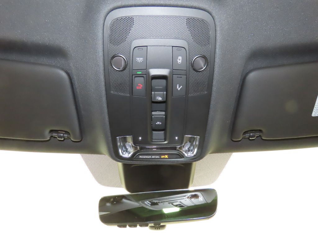 Thumbnail: 2025 Audi Q3 - 25