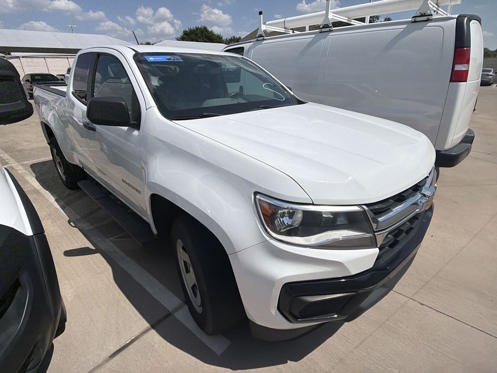 Summit White 2021 Chevrolet Colorado Pickup Truck 4X2 6-Speed Automatic