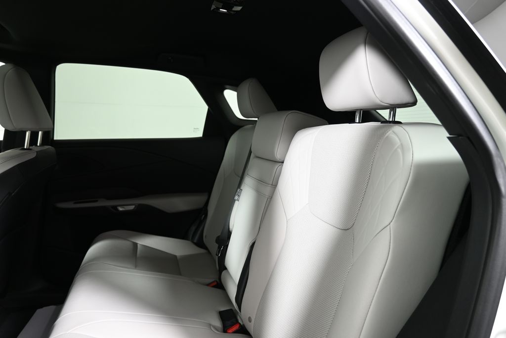 Thumbnail: 2025 Lexus RX - 4