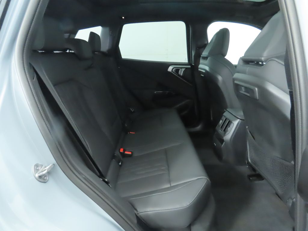 Thumbnail: 2026 BMW X3 - 23