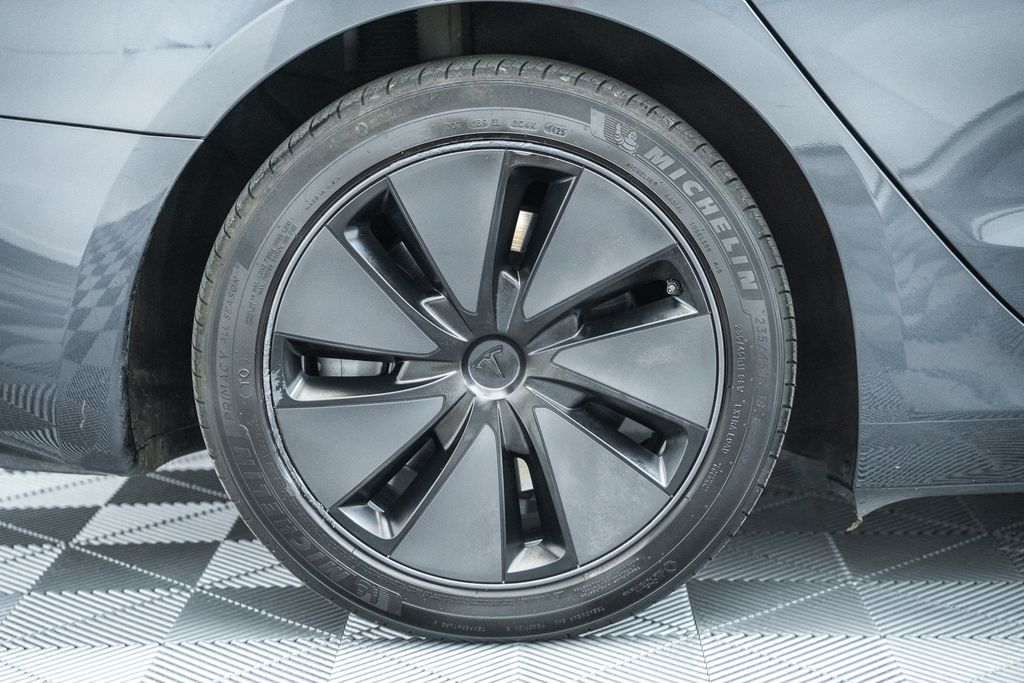 TeslaModel 317