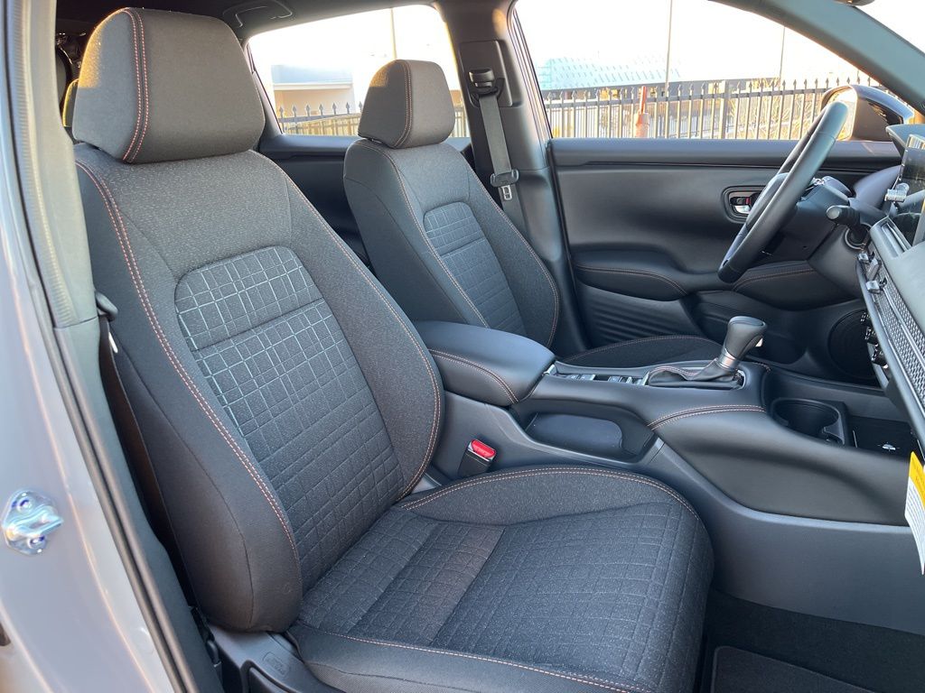 Thumbnail: 2026 Honda HR-V - 28