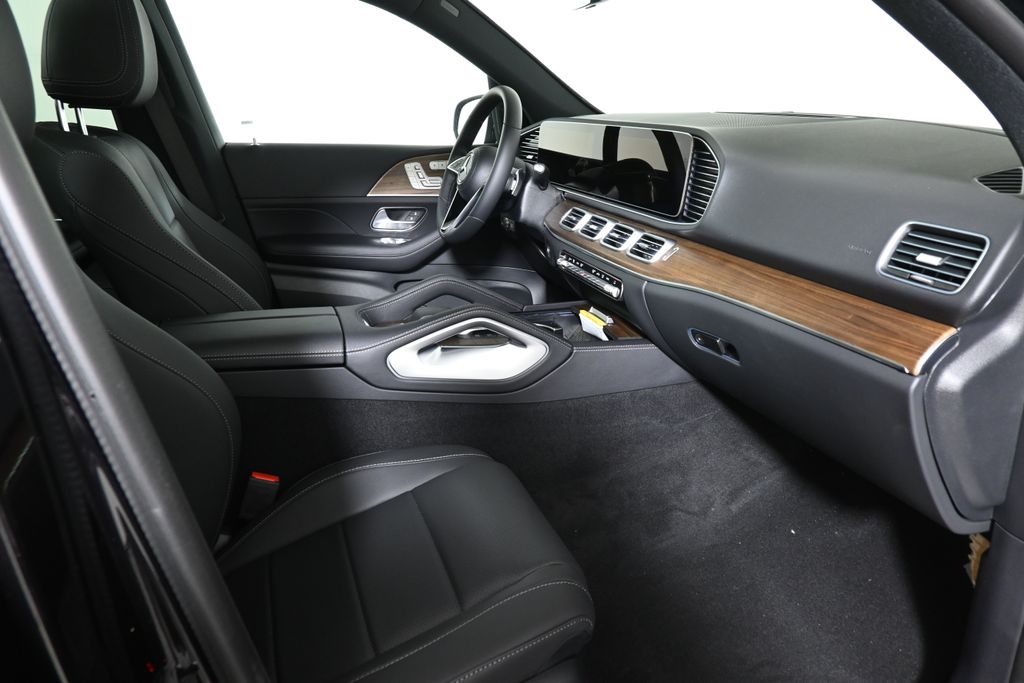 Thumbnail: 2026 Mercedes-Benz GLE - 21