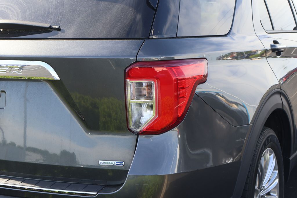 2020 Ford Explorer Limited 10
