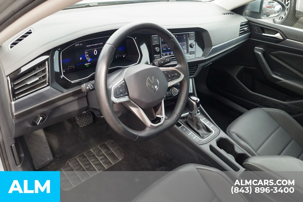 Used 2024 Platinum Gray Metallic Volkswagen 1.5T SE image 14