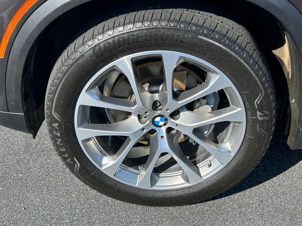 Thumbnail: 2020 BMW X5 - 9