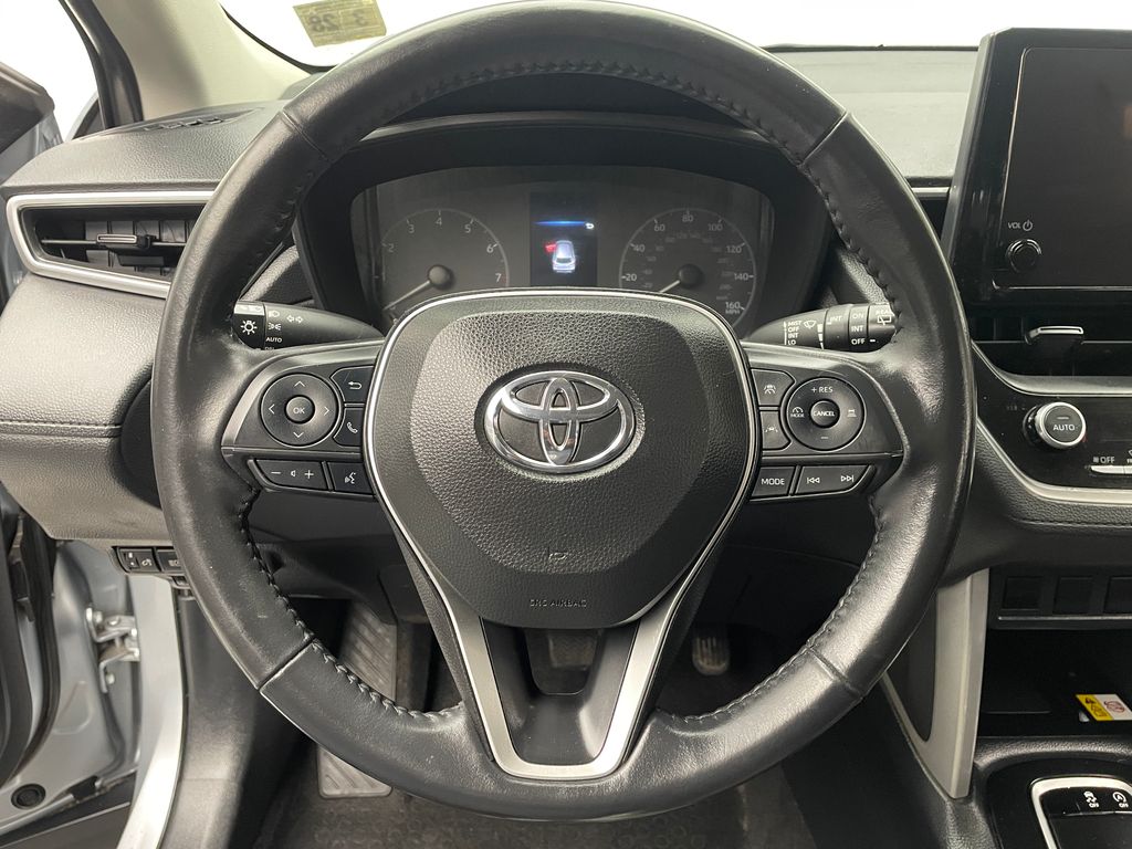 Thumbnail: 2023 Toyota Corolla Cross - 28