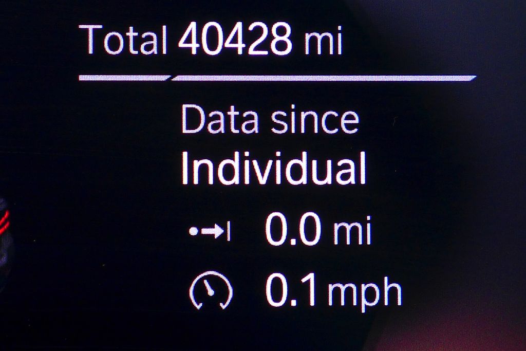 Thumbnail: 2022 BMW 5 Series - 32