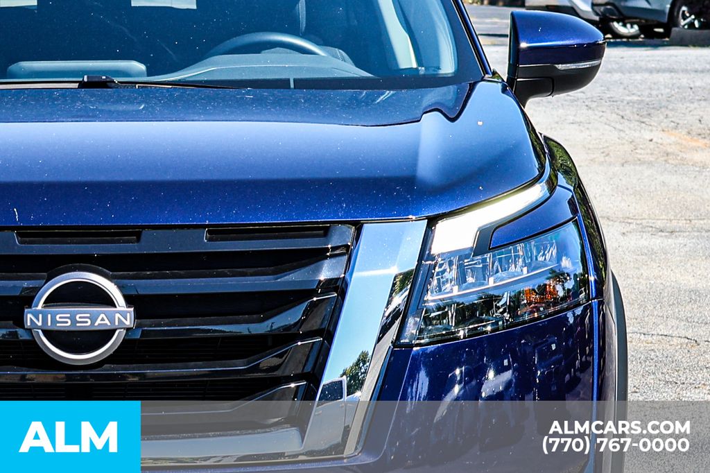 Used 2025 Blue Nissan SV image 15