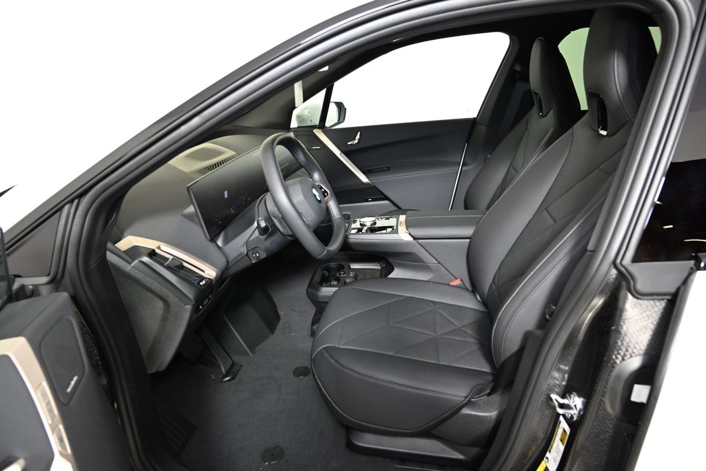 Thumbnail: 2026 BMW iX - 14