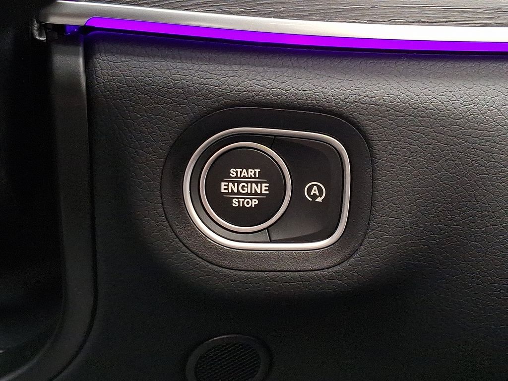 Thumbnail: 2026 Mercedes-Benz GLE - 15