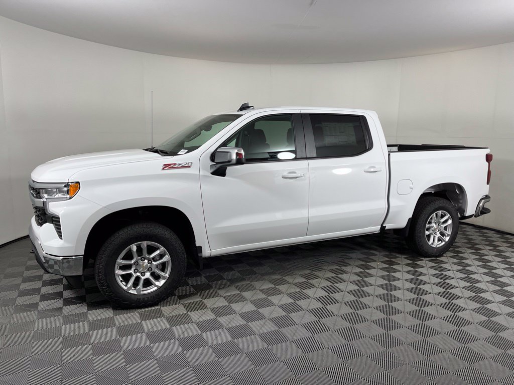 Thumbnail: 2026 Chevrolet Silverado 1500 - 2