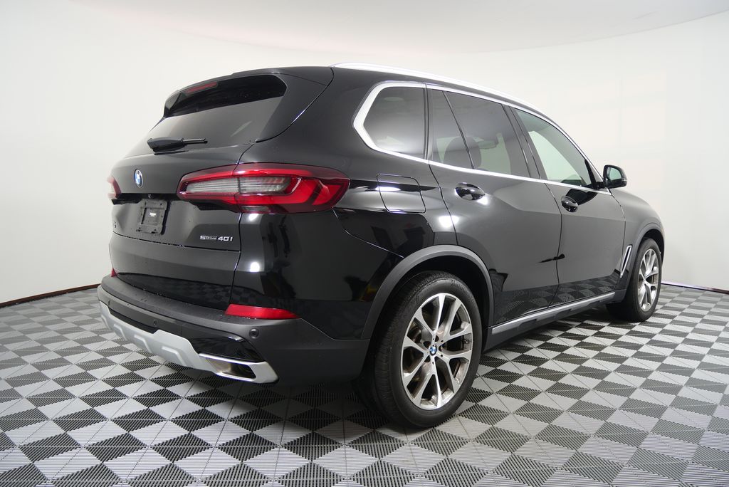 Thumbnail: 2023 BMW X5 - 3