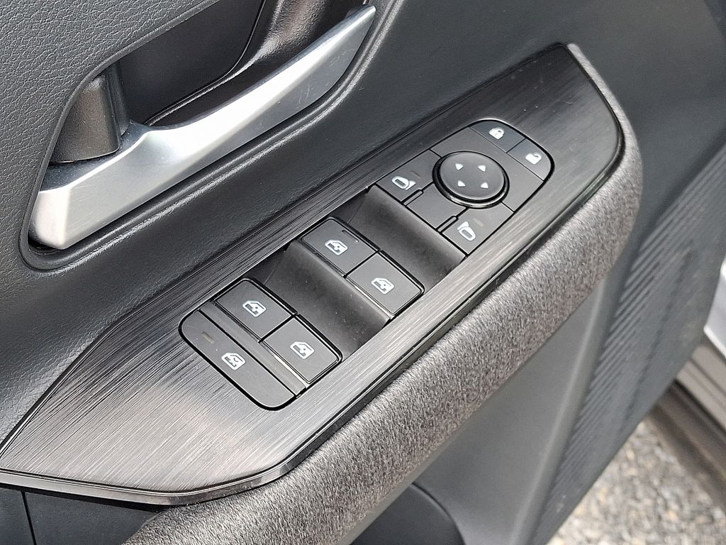 2026 Nissan Kicks — photo 14