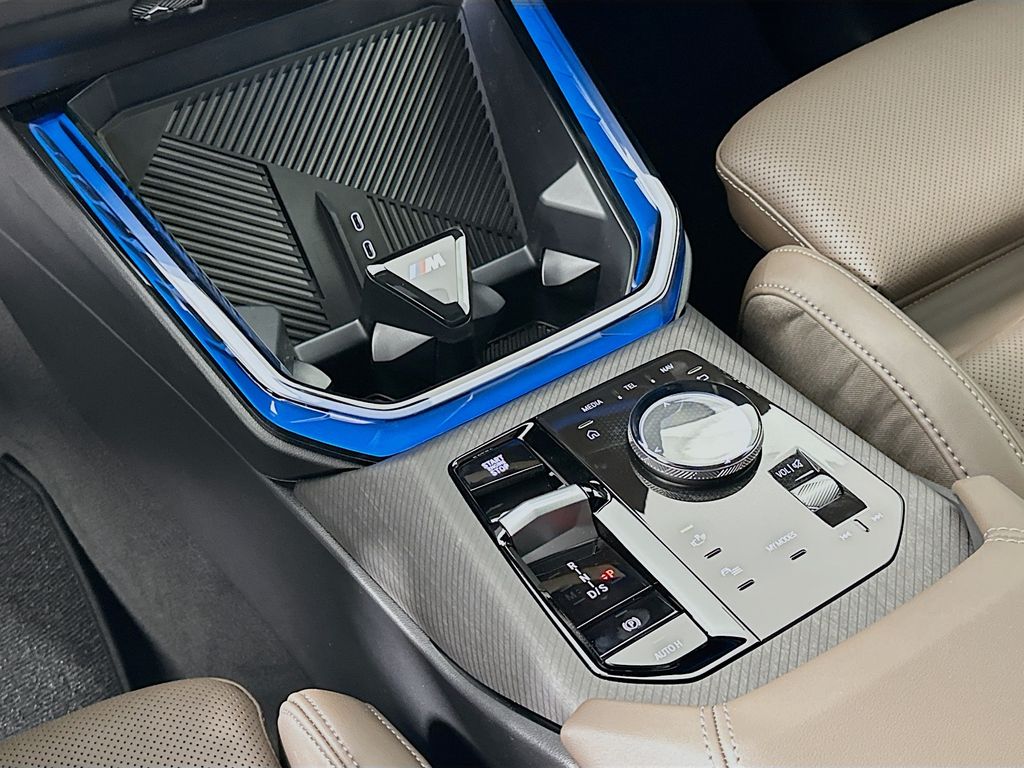 Thumbnail: 2026 BMW X3 - 15