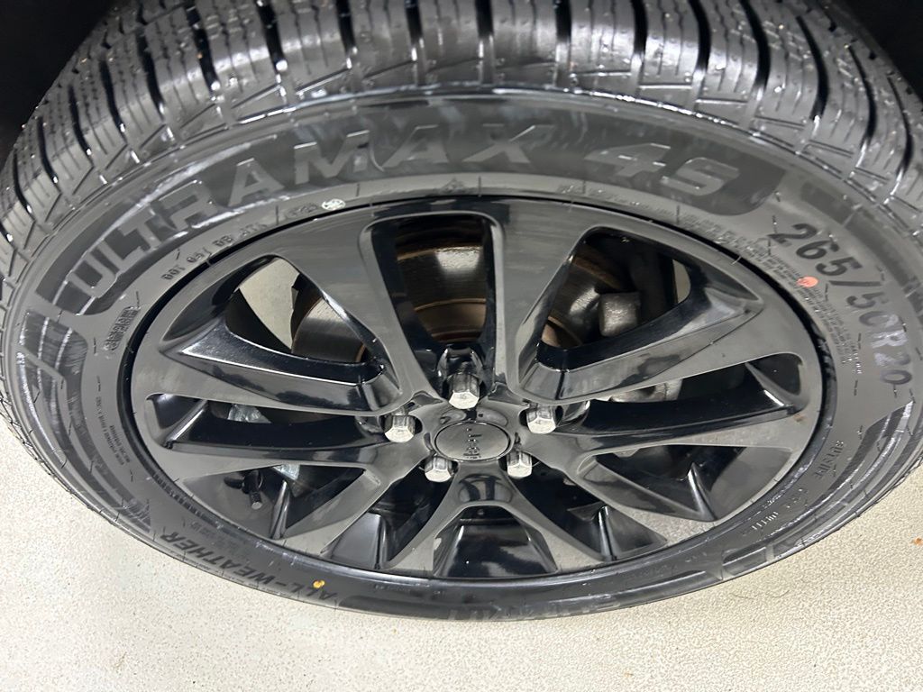 Used Sting Gray Clearcoat 2020 Jeep Altitude for Sale in New