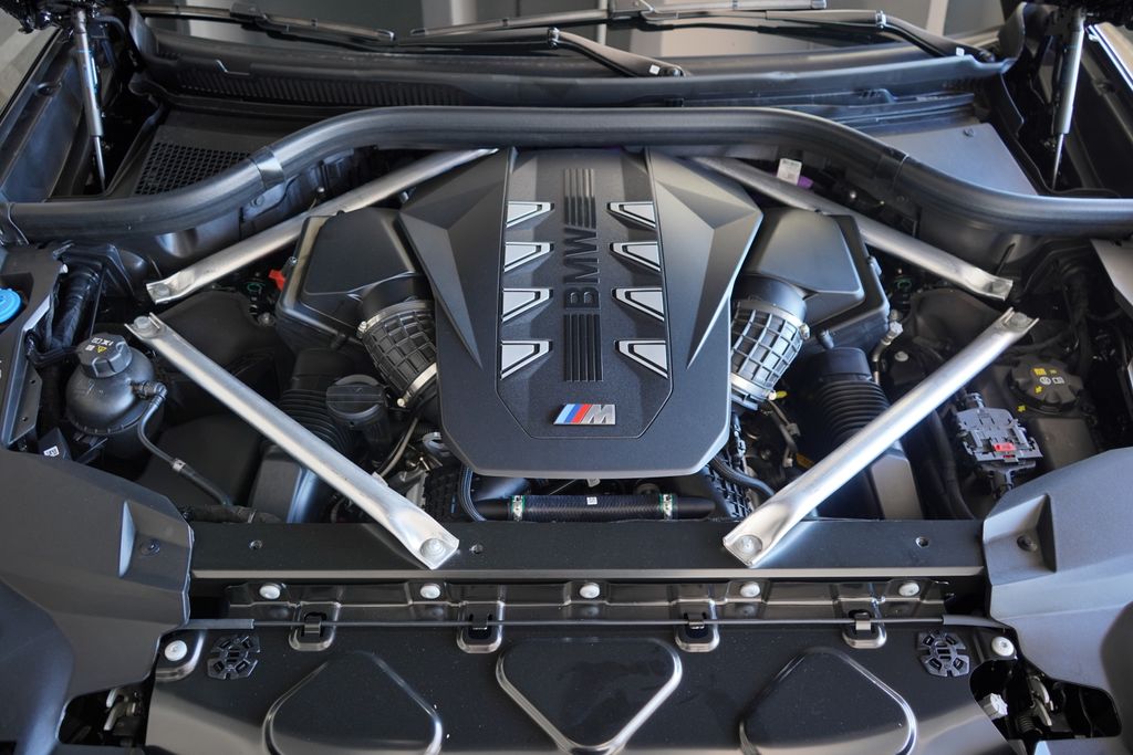 Thumbnail: 2026 BMW X7 - 22