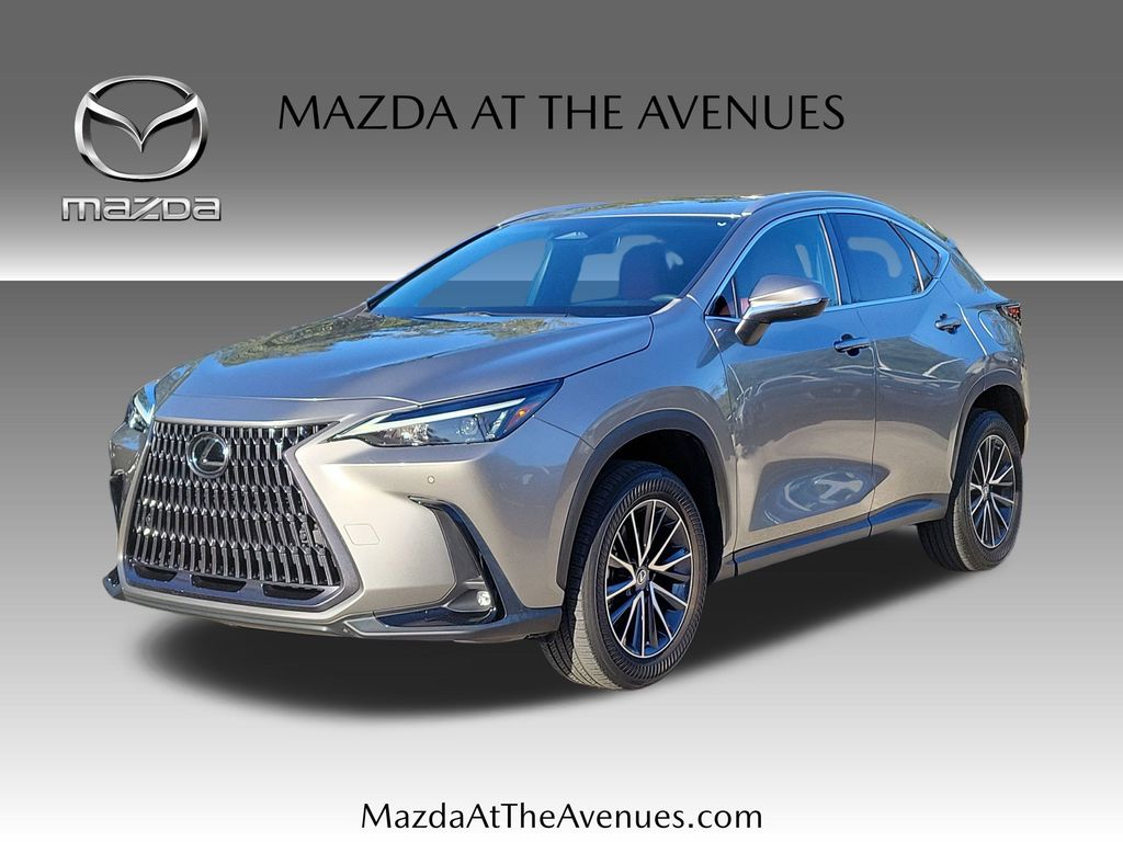 2023 Lexus NX 250's photo