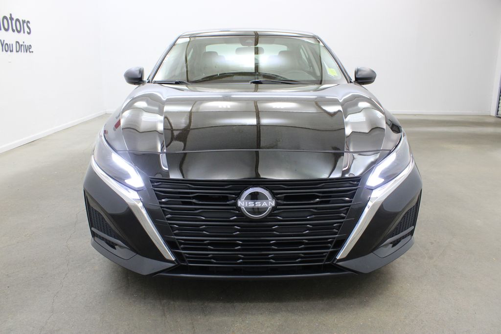 used 2025 Nissan Altima car, priced at $22,991