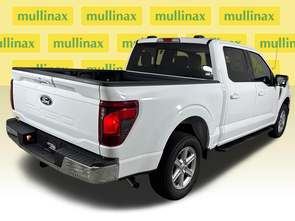 New 2026 White Ford XLT image 14
