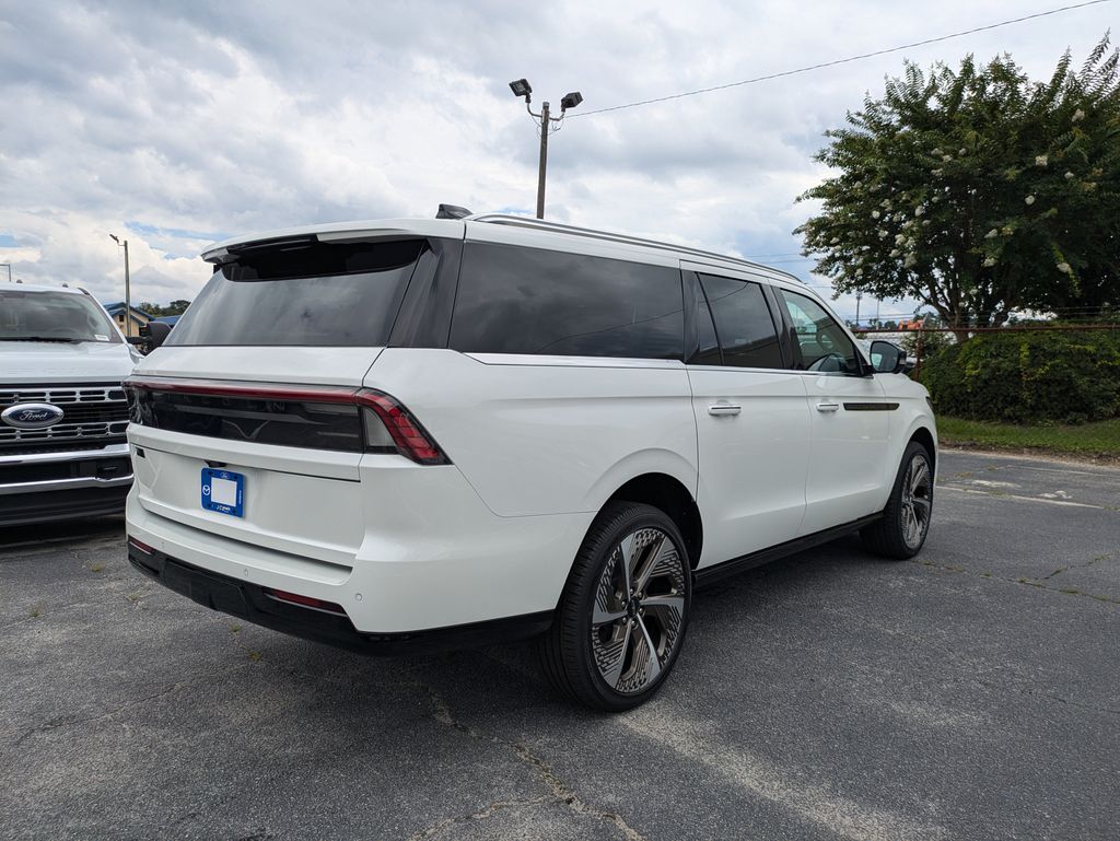 2026 Lincoln Navigator Black Label L