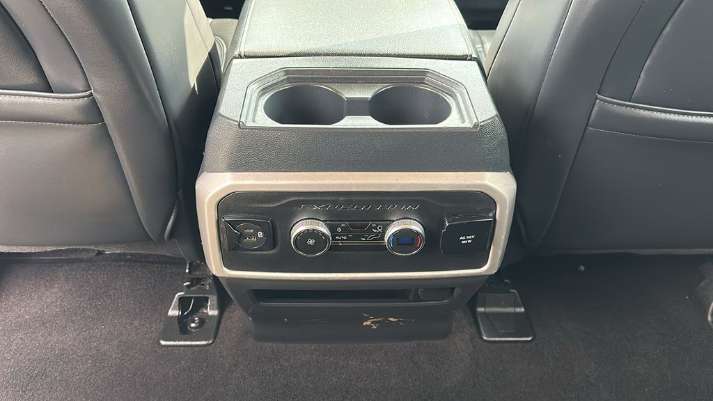 2023 Ford Expedition Max XLT Black at River Oaks CDJR