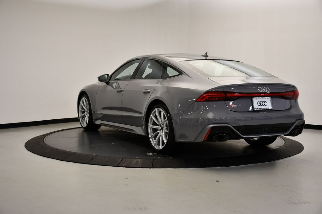 Thumbnail: 2026 Audi RS 7 - 3