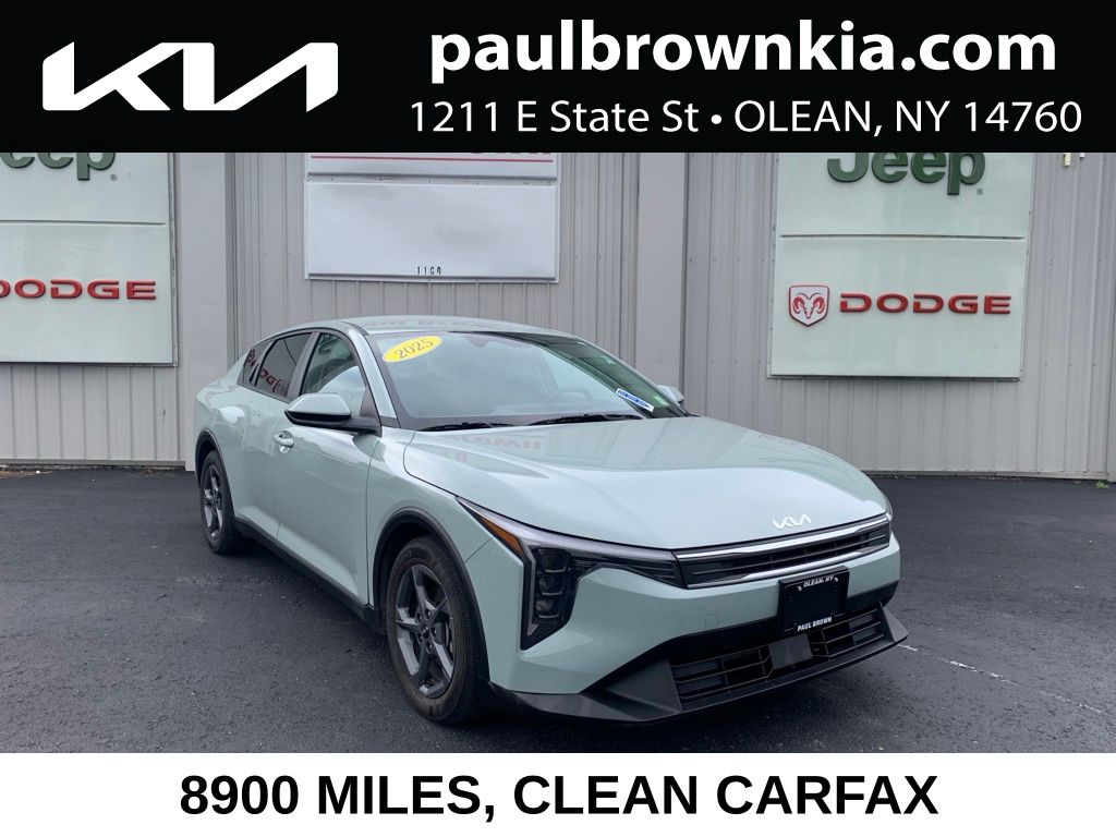 2025 Kia K4 LXS FWD