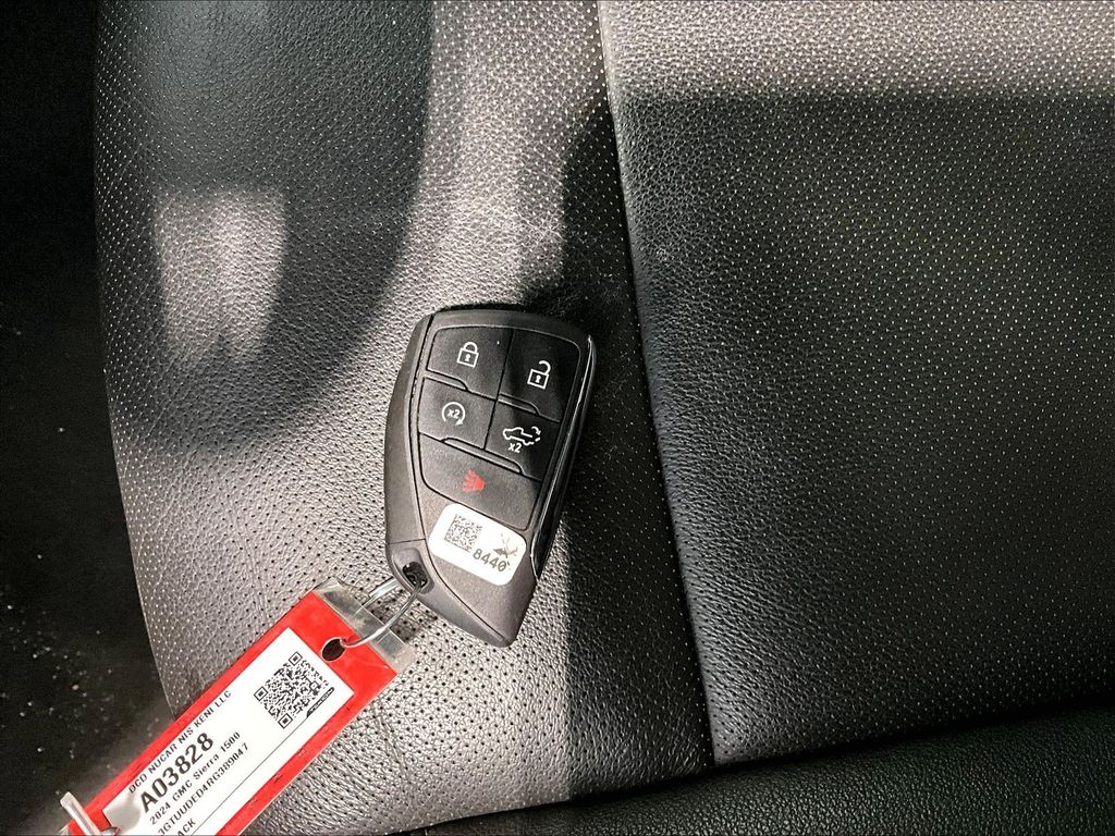2024 GMC Sierra 1500 — photo 31