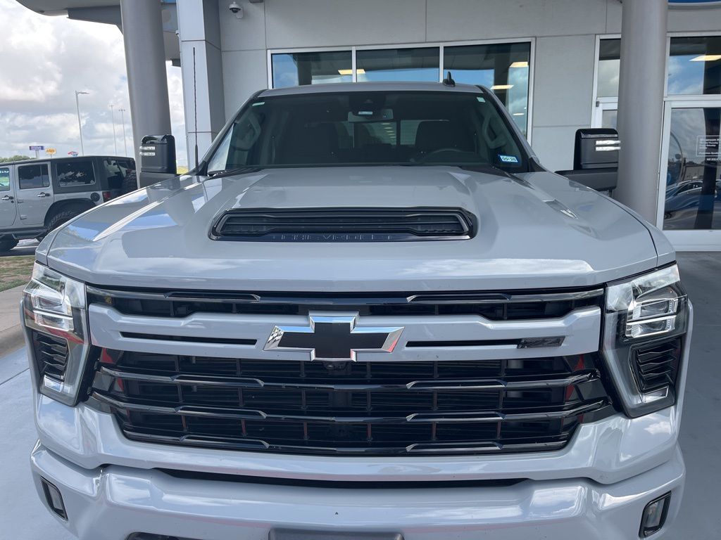 Thumbnail: 2024 Chevrolet Silverado 2500 - 2
