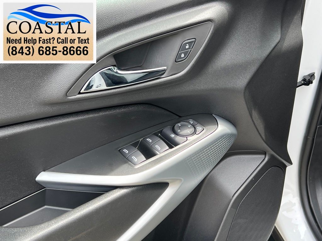 2026 Chevrolet Trax 1RS White at Stokes Honda North