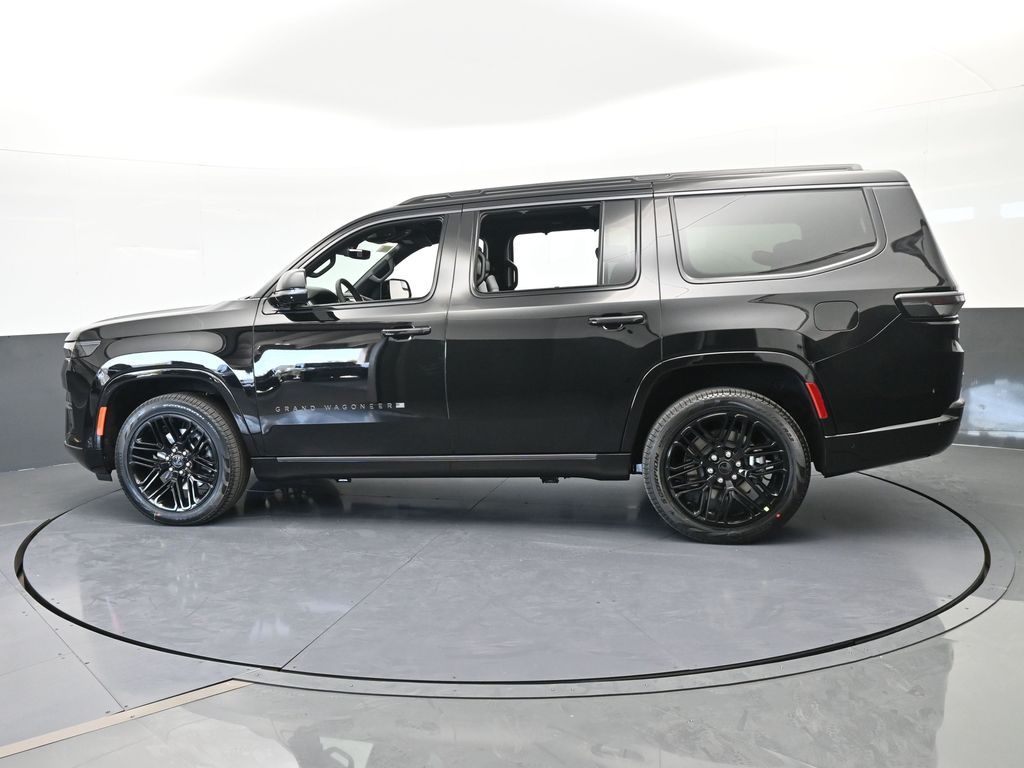 New 2026 High Gloss Black Jeep Limited image 3