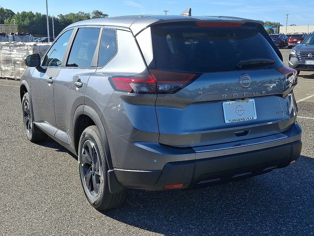 Thumbnail: 2026 Nissan Rogue - 3