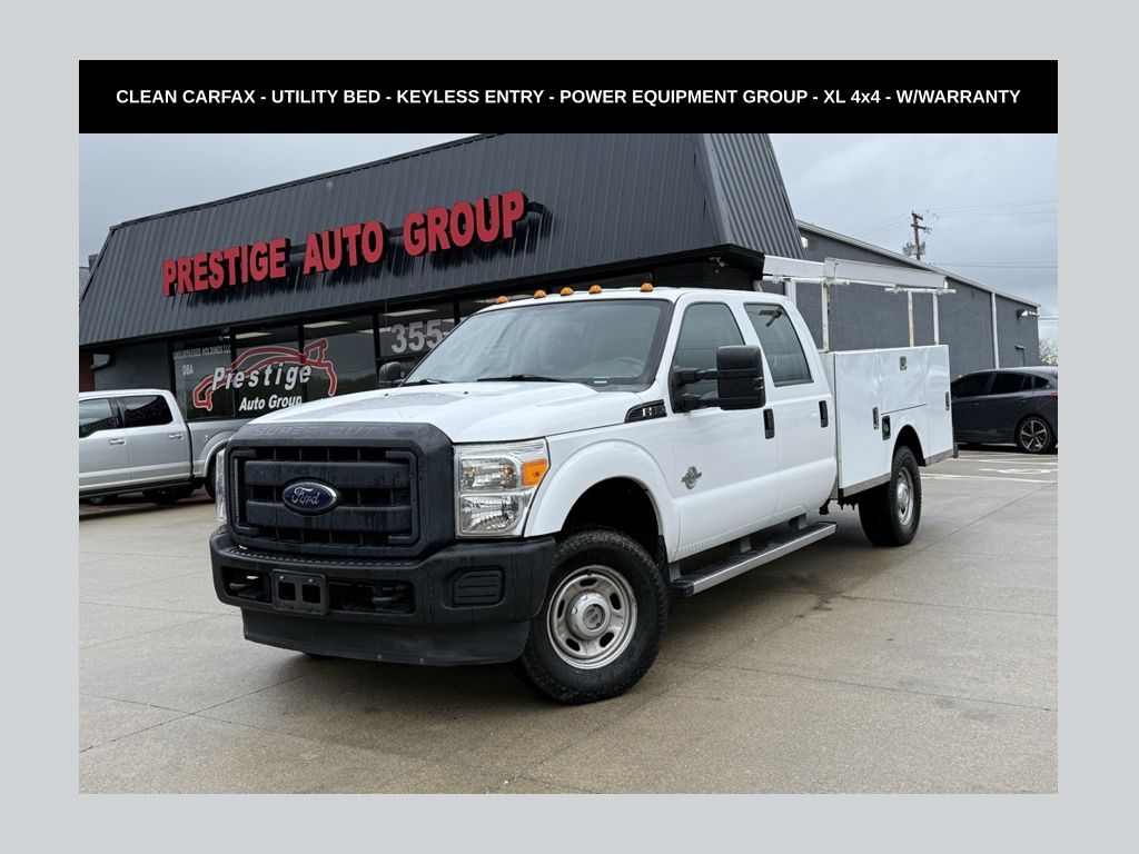 Oxford White 2012 Ford F-350 Super Duty Chassis Pickup Truck Four-Wheel Drive 6-Speed Automatic Overdrive