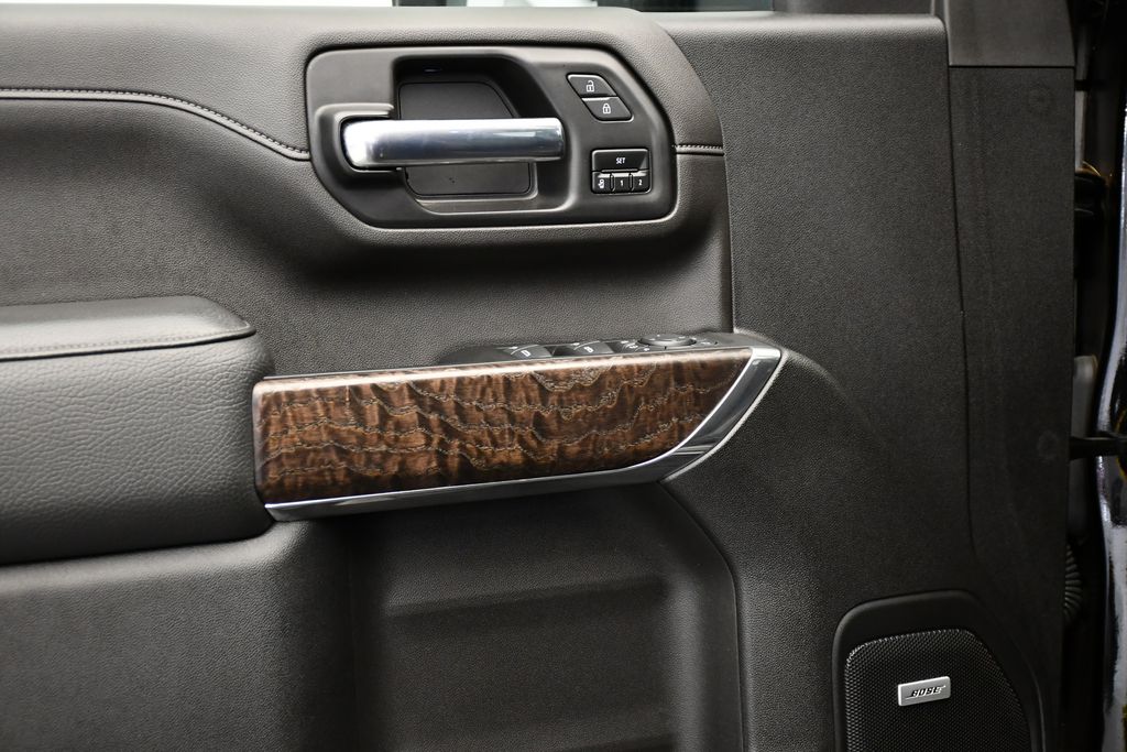 Thumbnail: 2023 GMC Sierra 2500 - 32