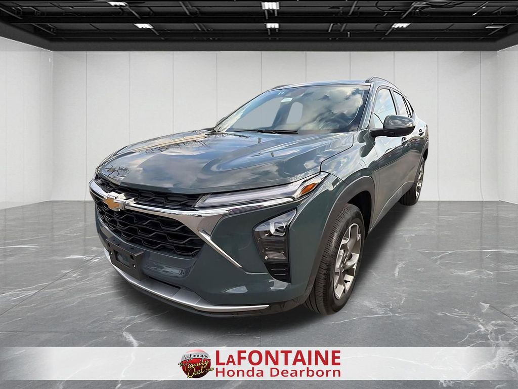 2025 Chevrolet Trax LT