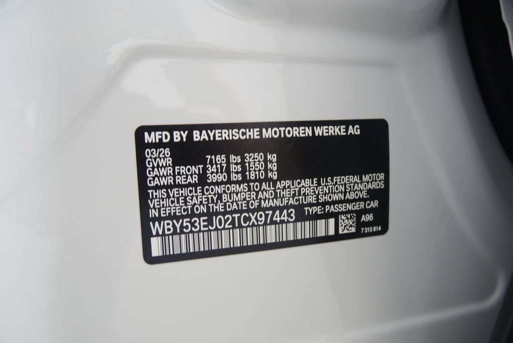 Thumbnail: 2026 BMW i7 - 27