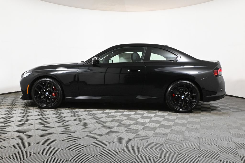 Thumbnail: 2026 BMW 2 Series - 2