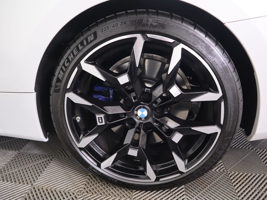 Thumbnail: 2025 BMW 4 Series - 30