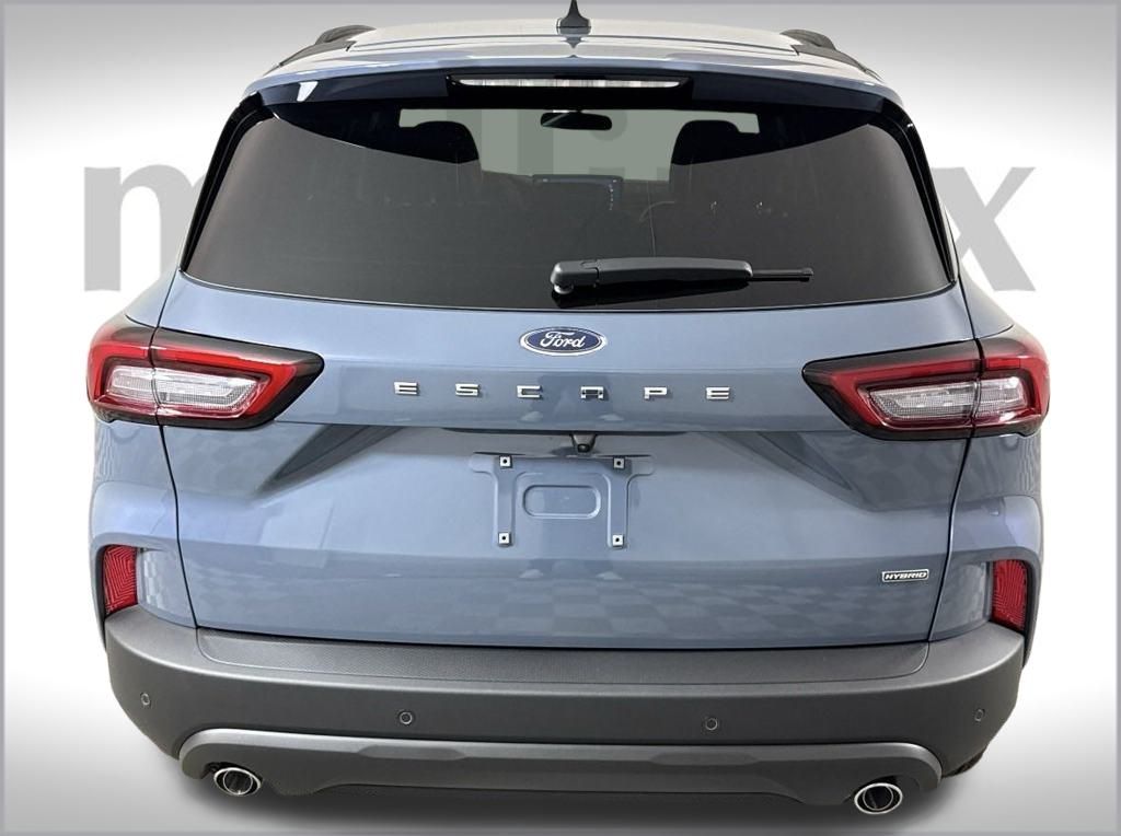 2025 Ford Escape ST-Line photo 12