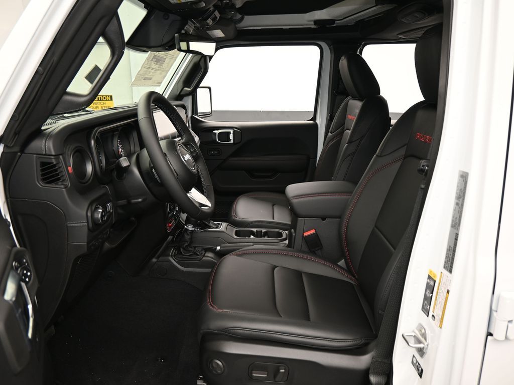 New 2026 Bright White Clearcoat Jeep Rubicon image 11