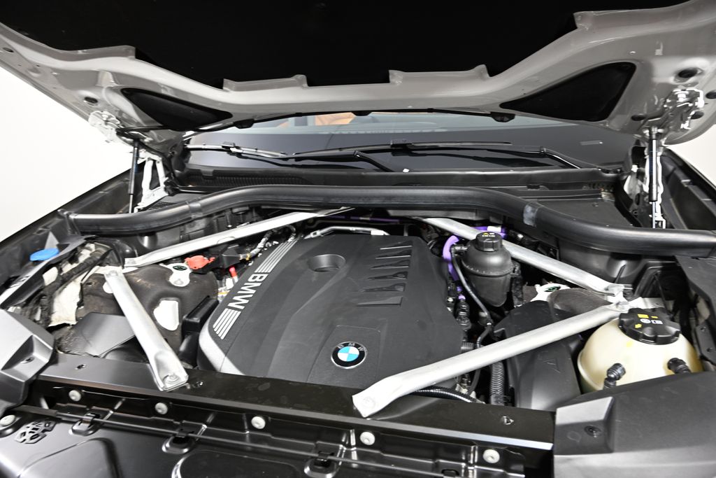 Thumbnail: 2024 BMW X7 - 28