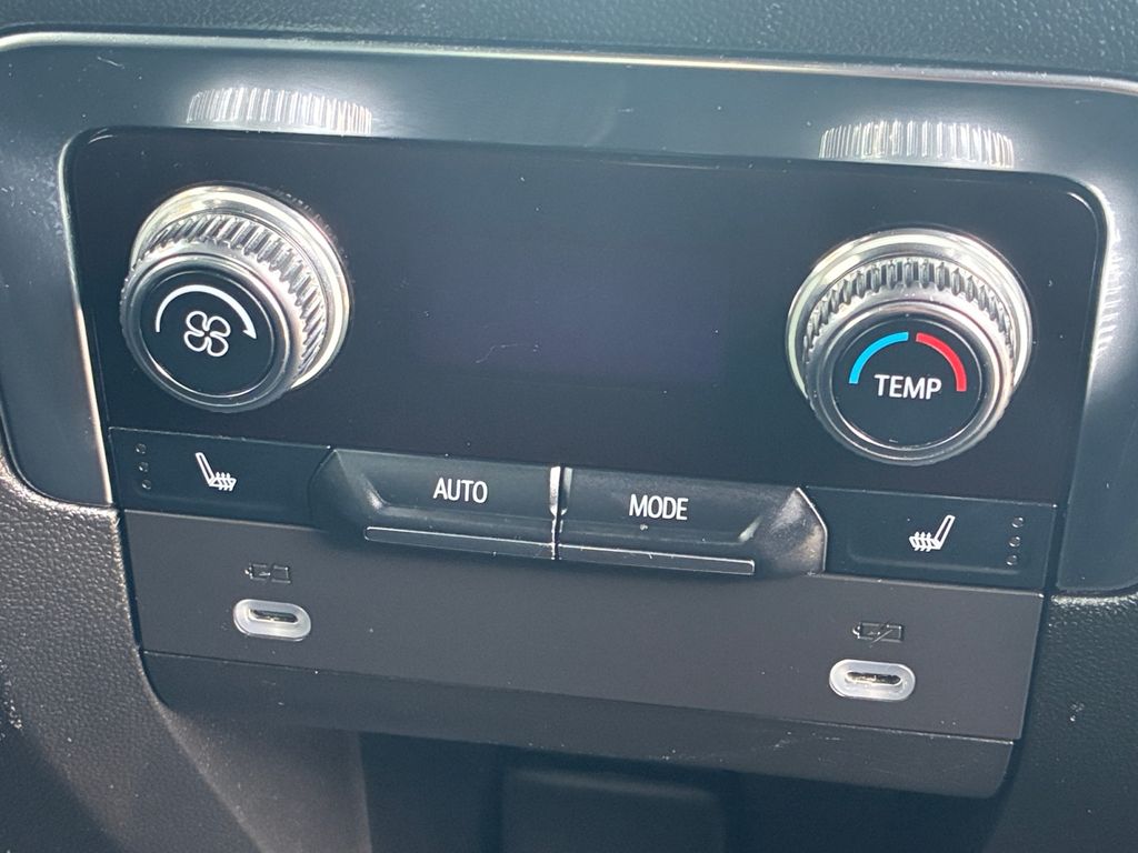 Used Car 2024 Gmc Yukon  Denali For Sale Under $60,000 In Austin, Texas