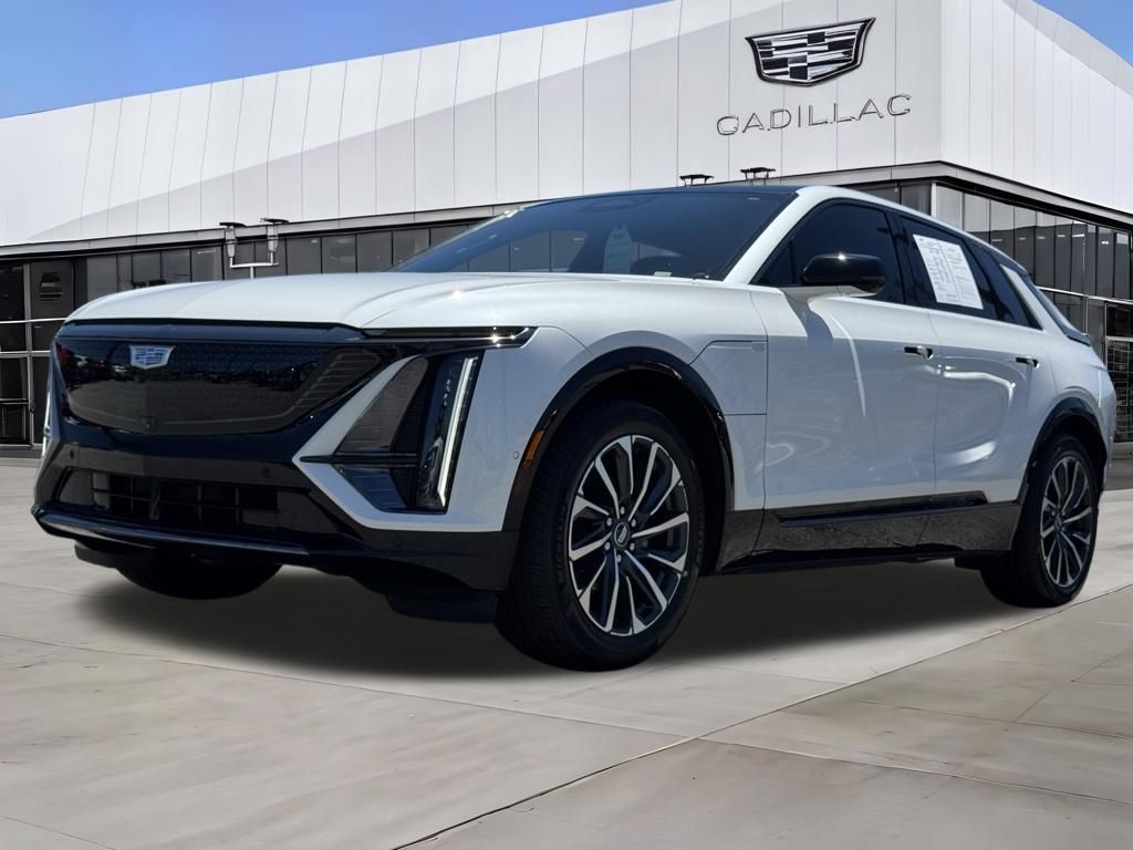 2024 Cadillac LYRIQ Sport Crystal White - Jim Hudson Acura - Image 5