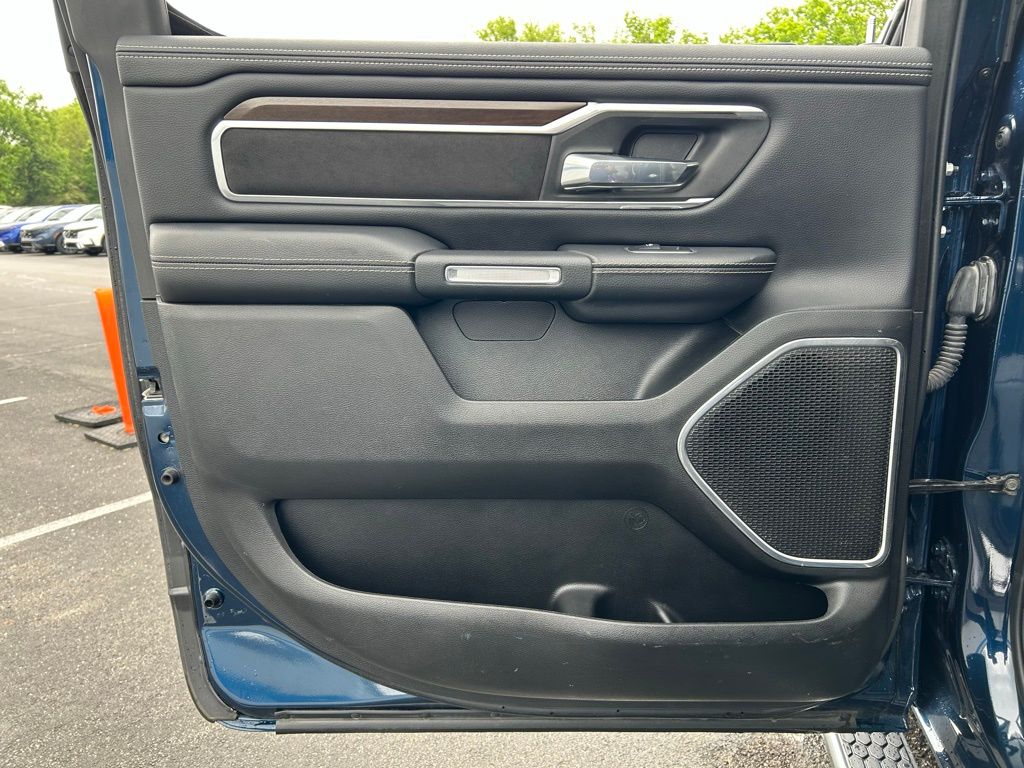 2022 RAM 1500 Laramie 19