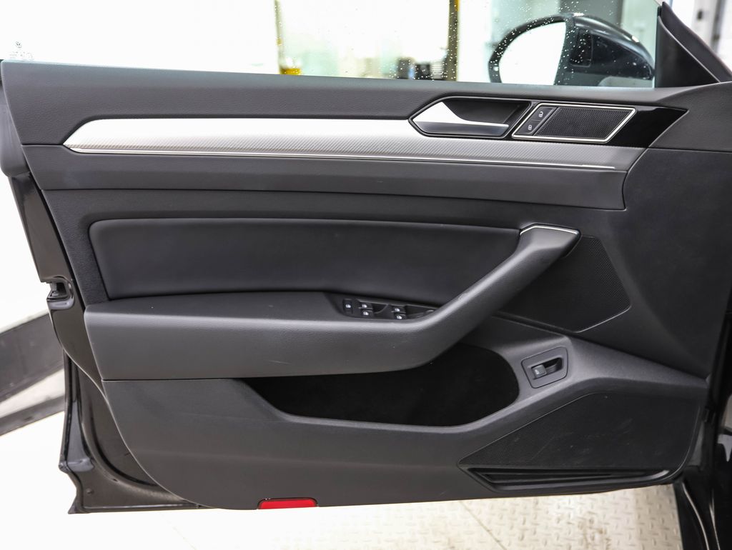 Thumbnail: 2019 Volkswagen Arteon - 9