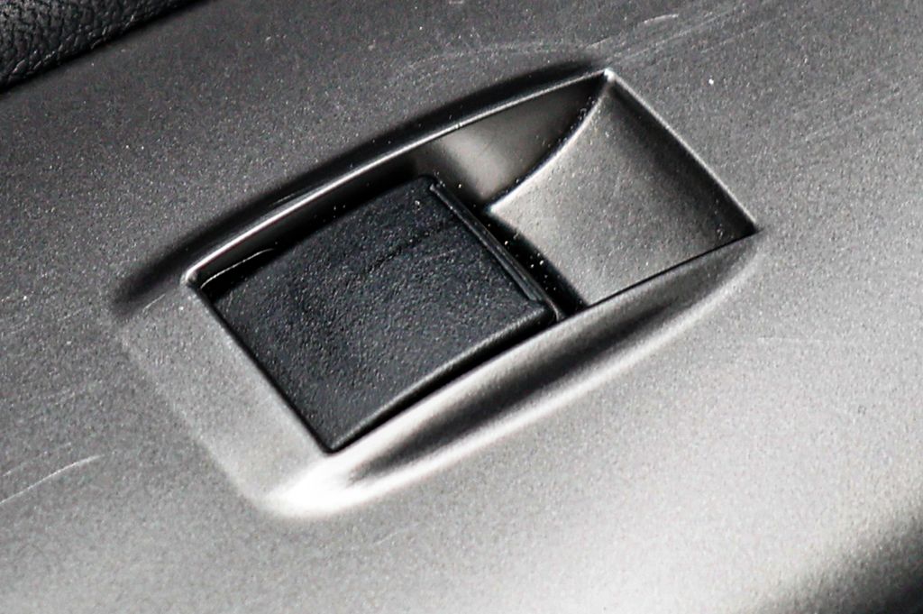 Used 2024 Blue Mitsubishi 2.0 SE image 46
