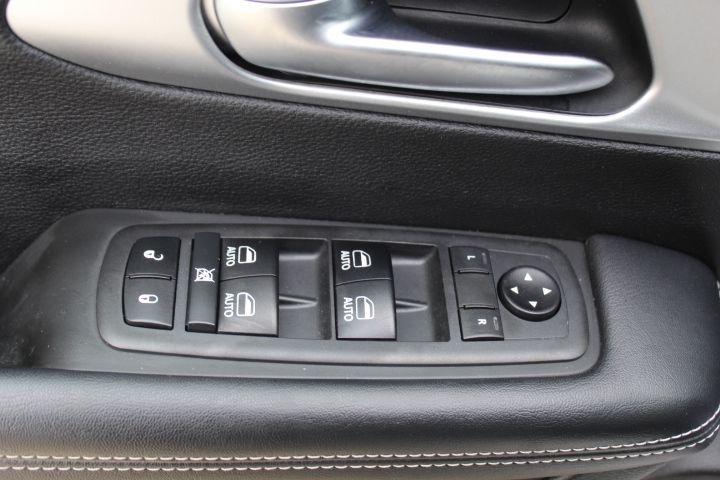 Used Car 2018 Chrysler Pacifica  Touring L Plus For Sale Under $15,000 In Georgetown, Texas