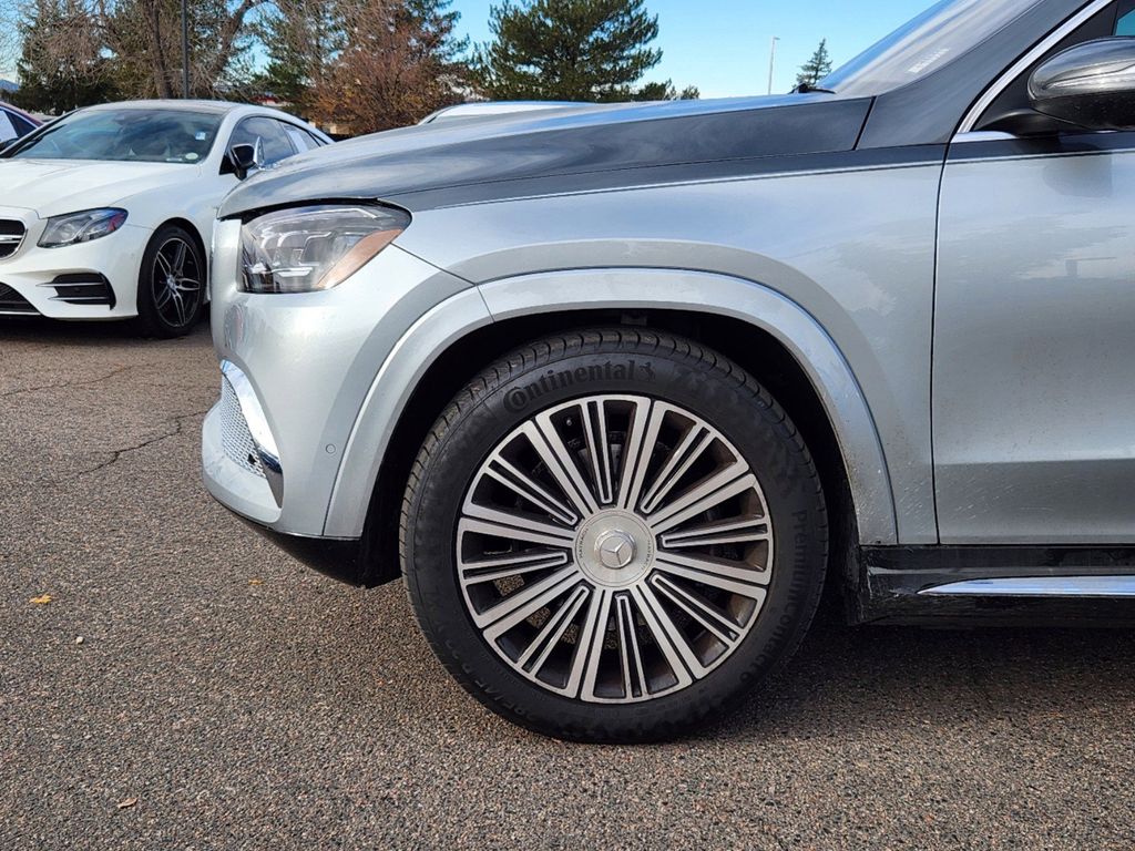 2023 Mercedes-Benz GLS Maybach GLS 600 9